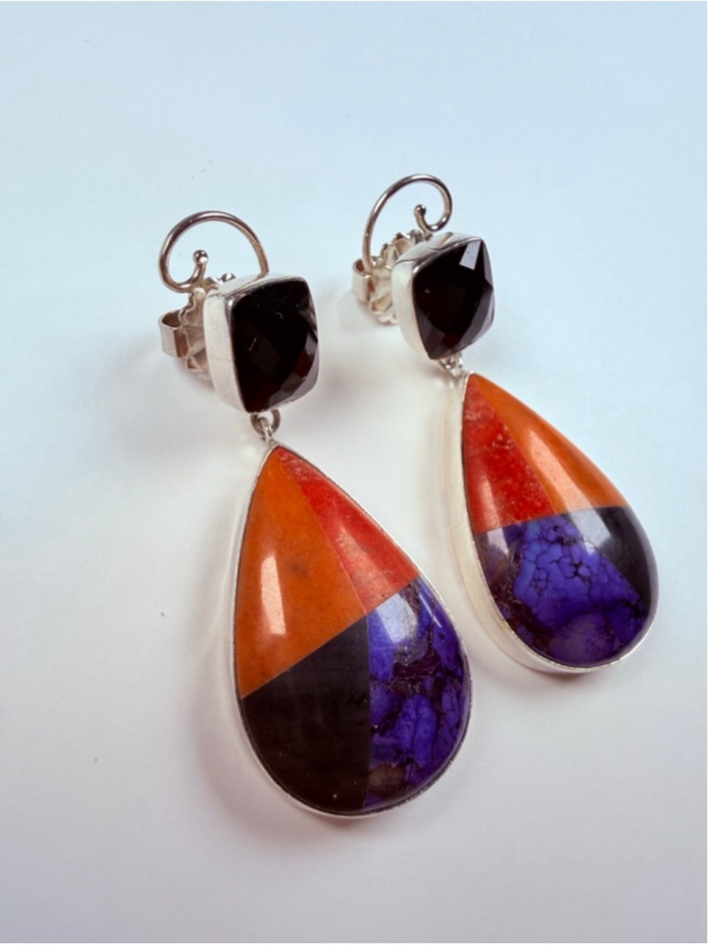 Southwestern Artisan Spiny Oyster Coral Onyx Sterling Silver Inlay VTG Earrings - Picture 2 of 10